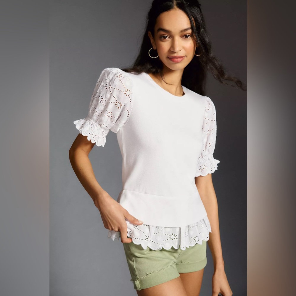 Anthropologie Eyelet Puff Short Sleeve Sweater Tee Size Small